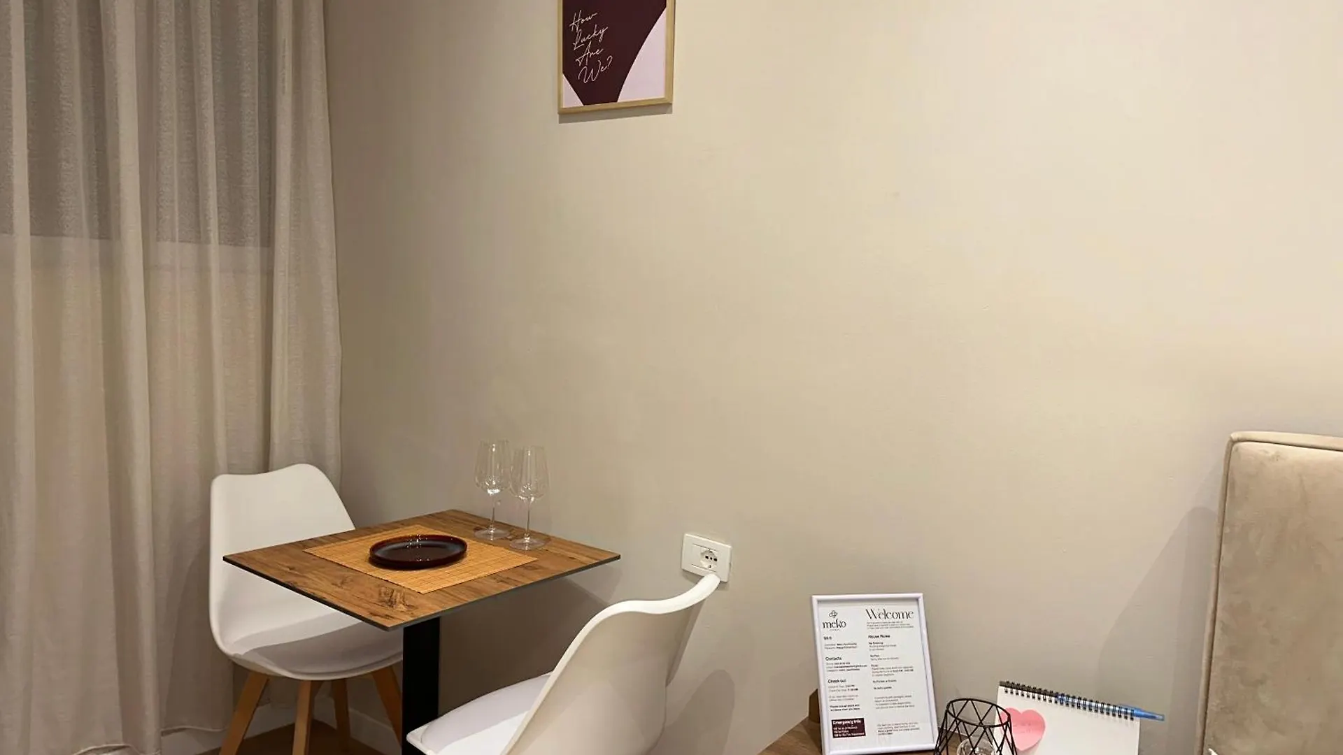 Meko Apartments Tirana 0*,